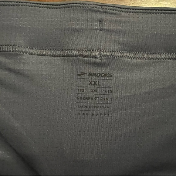Brooks  Sherpa 7" 2 in 1 Running Shorts Size XXL - Picture 9 of 10